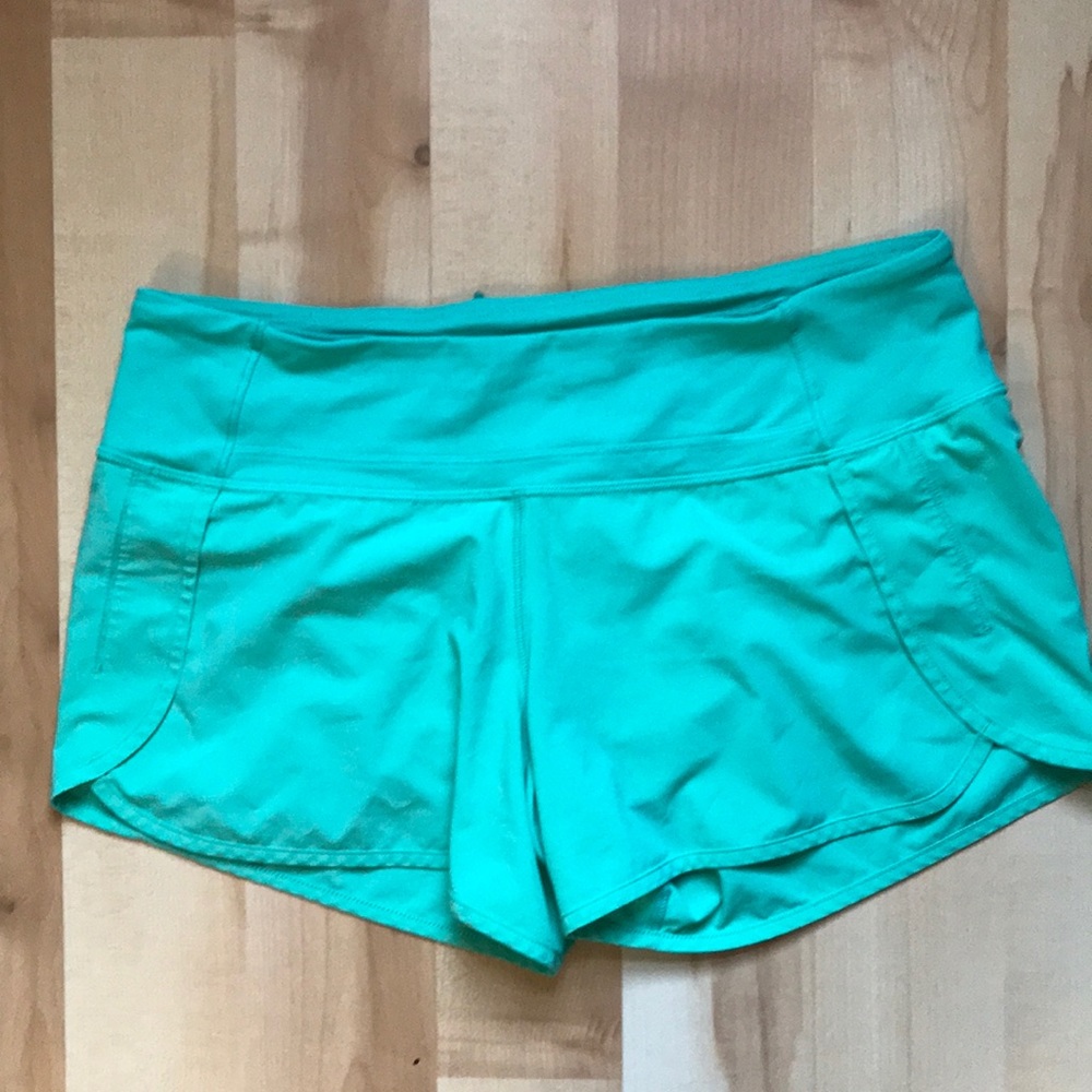 Lululemon Size 8 Shorts